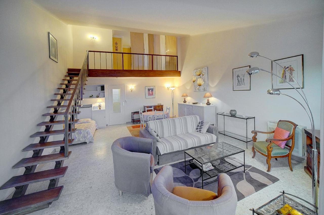 Superbe Duplex Idealement Situe Proche Plages Avec Grande Terrasse Vue Port !L A1B59 戛纳 外观 照片