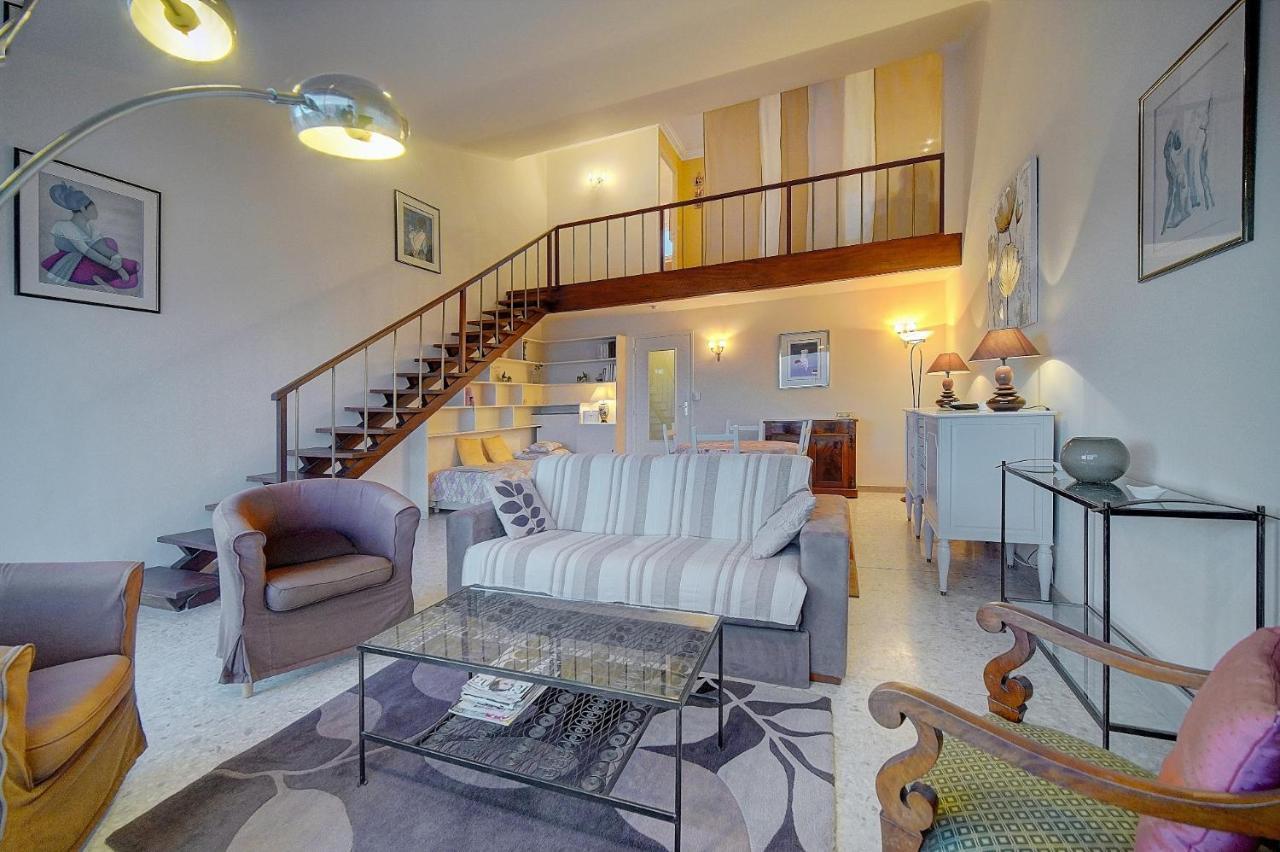 Superbe Duplex Idealement Situe Proche Plages Avec Grande Terrasse Vue Port !L A1B59 戛纳 外观 照片